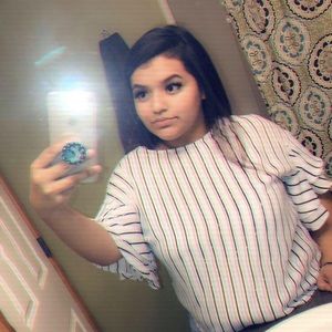 Meet your Posher, Andrea